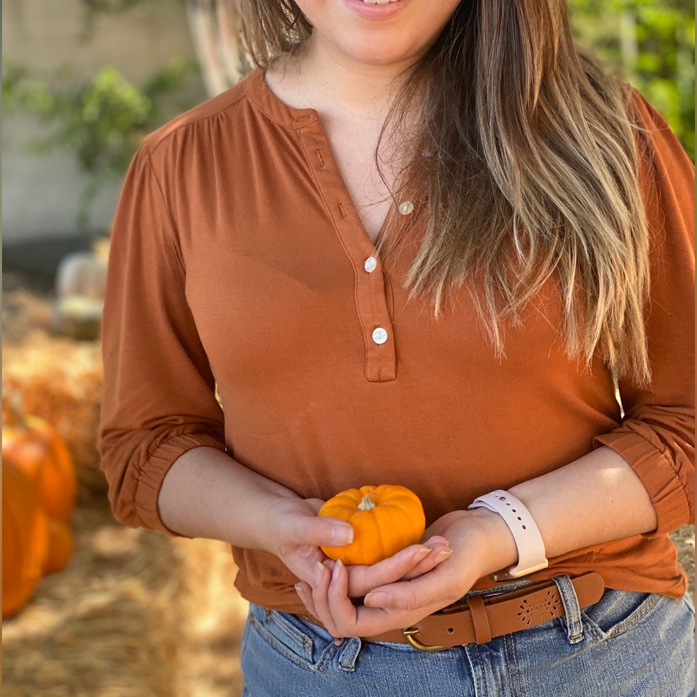 Ann Taylor burnt orange half button blouse